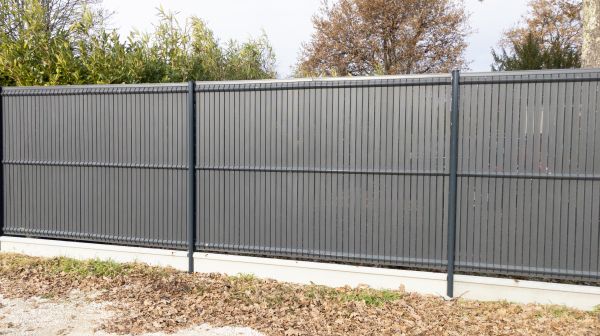 Aluminum Privacy Fence Service - Aluminum Privacy Fence Service Greenwood, Indiana