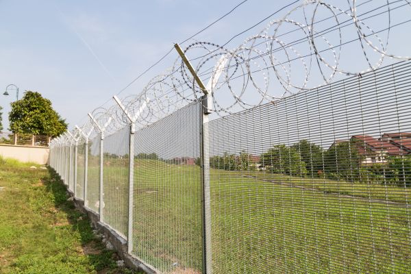 Commercial Fence Construction - Commercial Fence Construction Boulder County, Colorado