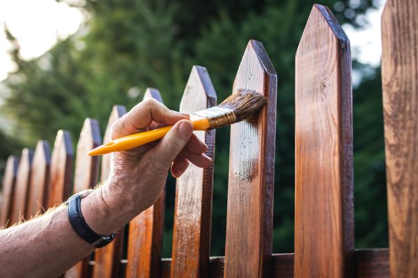 Fence Reconditioning