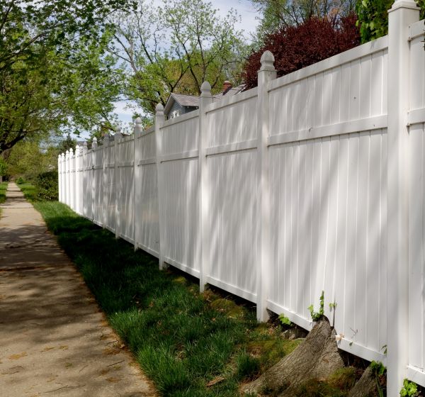 Composite Fence Installation