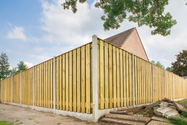 Backyard Privacy Fence Service