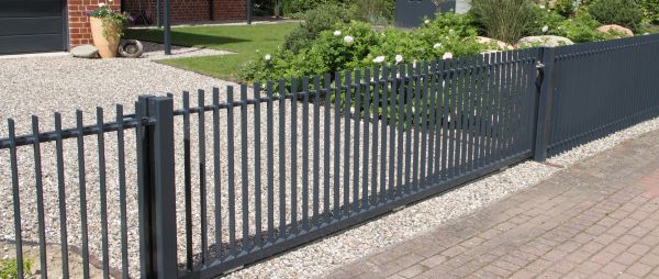 Driveway Fencing Installation - Driveway Fencing Installation Beverly Hills, California