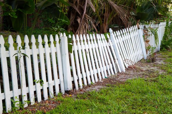 Fence Refurbishment