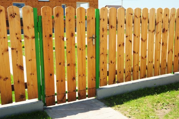 Fence Gate Construction