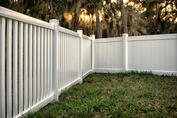 Vinyl Fence Improvement - Vinyl Fence Improvement North Richland Hills, Texas