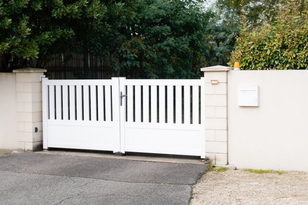Front Entrance Gate Service
