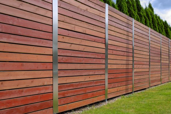 Wood Plank Fence Installation - Wood Plank Fence Installation Oak Ridge, Tennessee