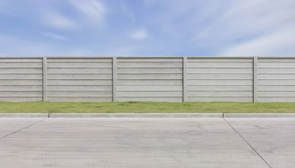 Horizontal Fence Design