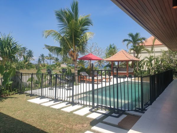 Pool Fence Service