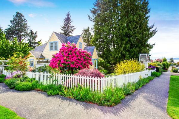 Composite Fence Installation